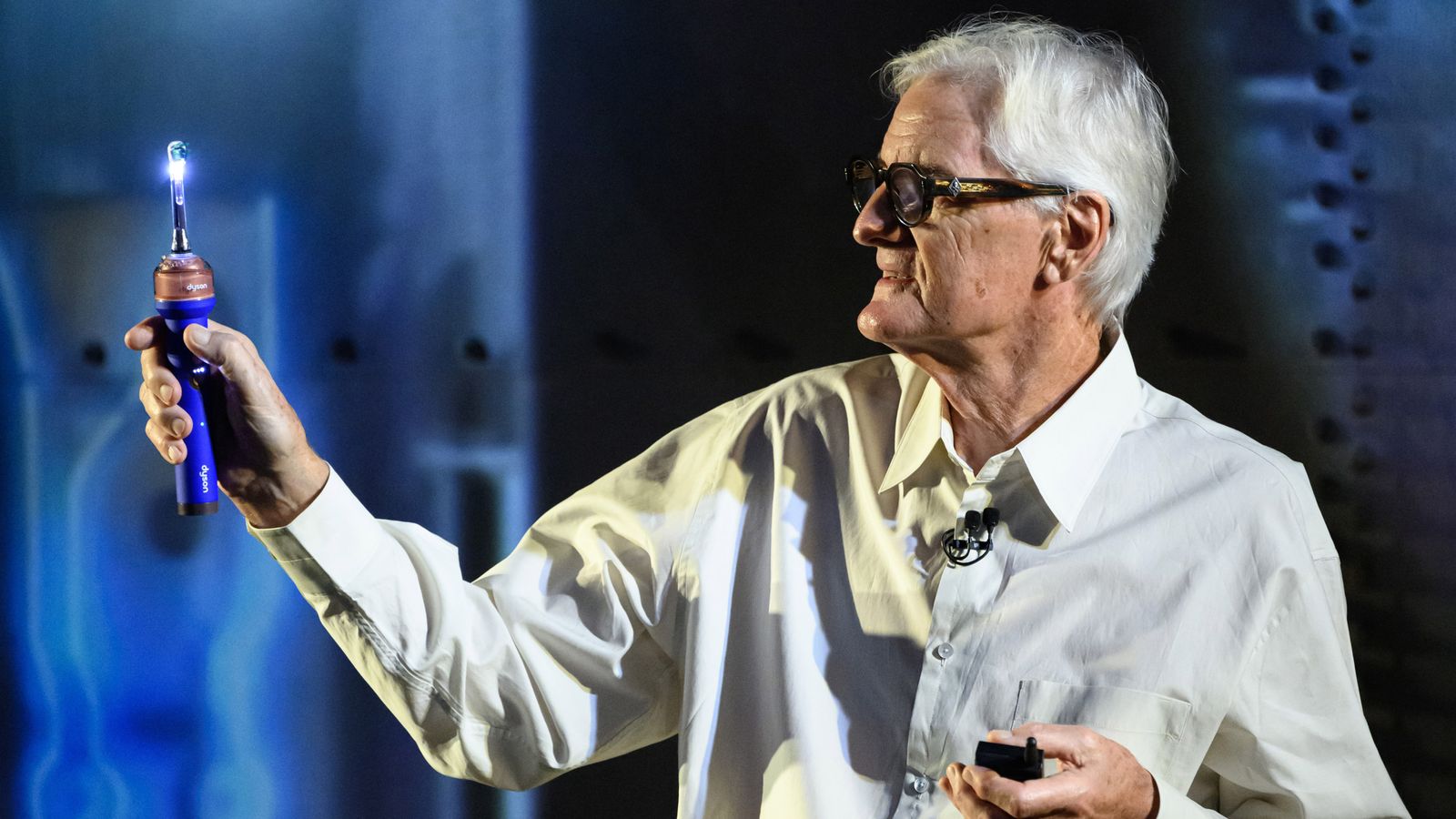 Dyson launches £420 toothbrush with 'live-viewing feature' - would you buy ...