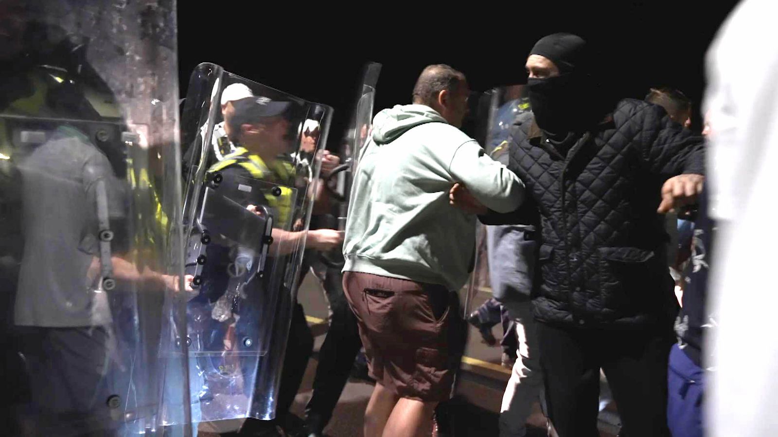 Hundreds of protesters gather in Portsmouth after small boat arrival - as ...