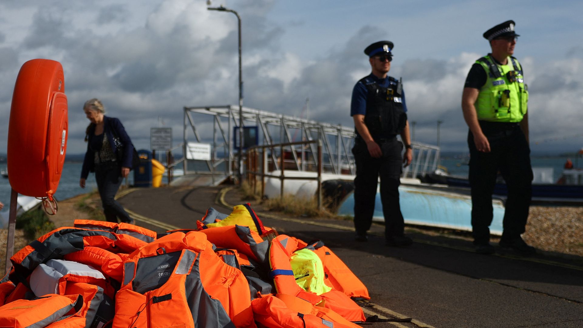 RNLI trying to 'understand decision to deny access' to boat carrying migrants