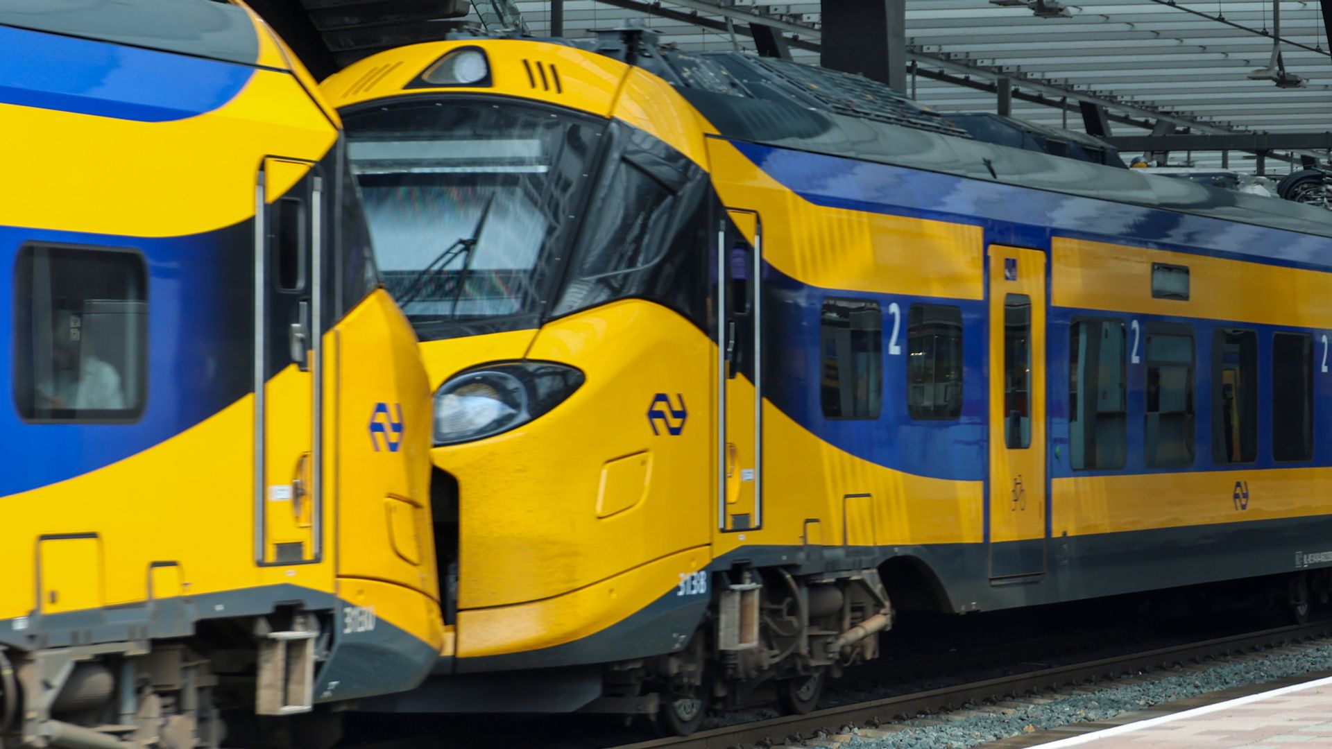 Suspected sabotage to trains during Dutch rush hour