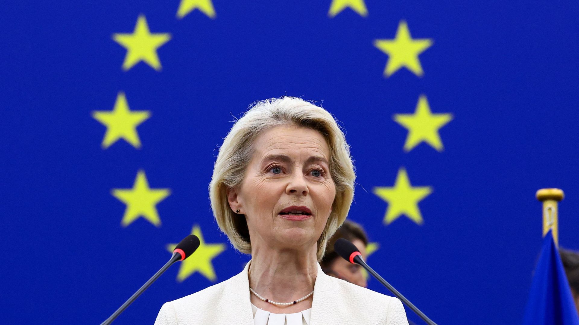 EU to ban social media for under-13s and limit access for older children