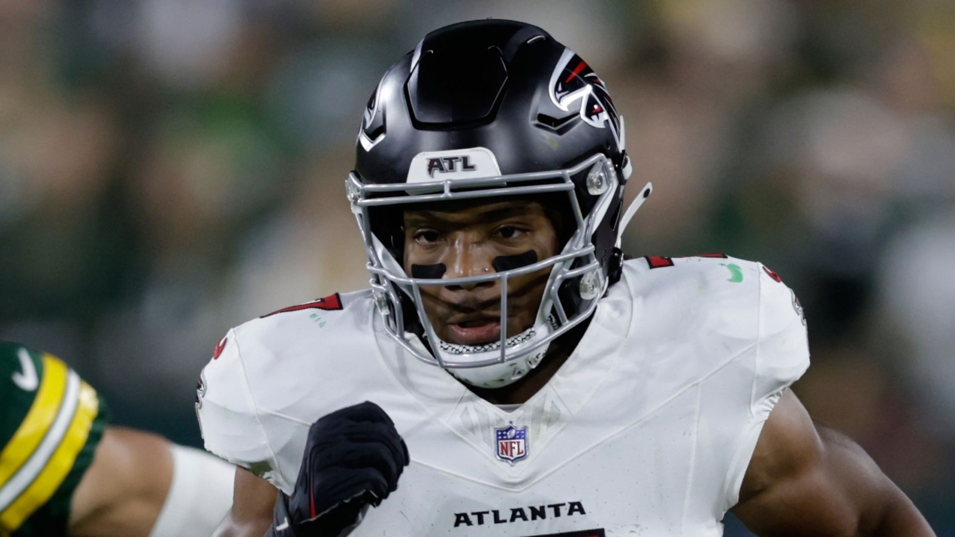 Packers booed in Falcons loss as Robinson dazzles