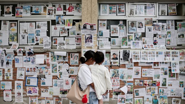  Reuters