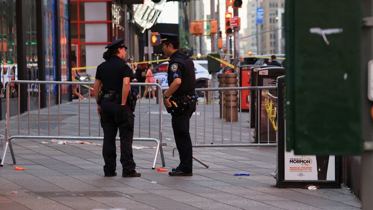  Reuters