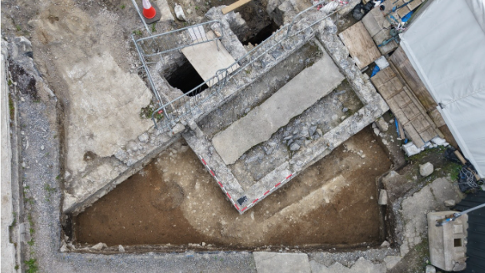 Remains of 10 infants discovered at former mother and baby home in Ireland