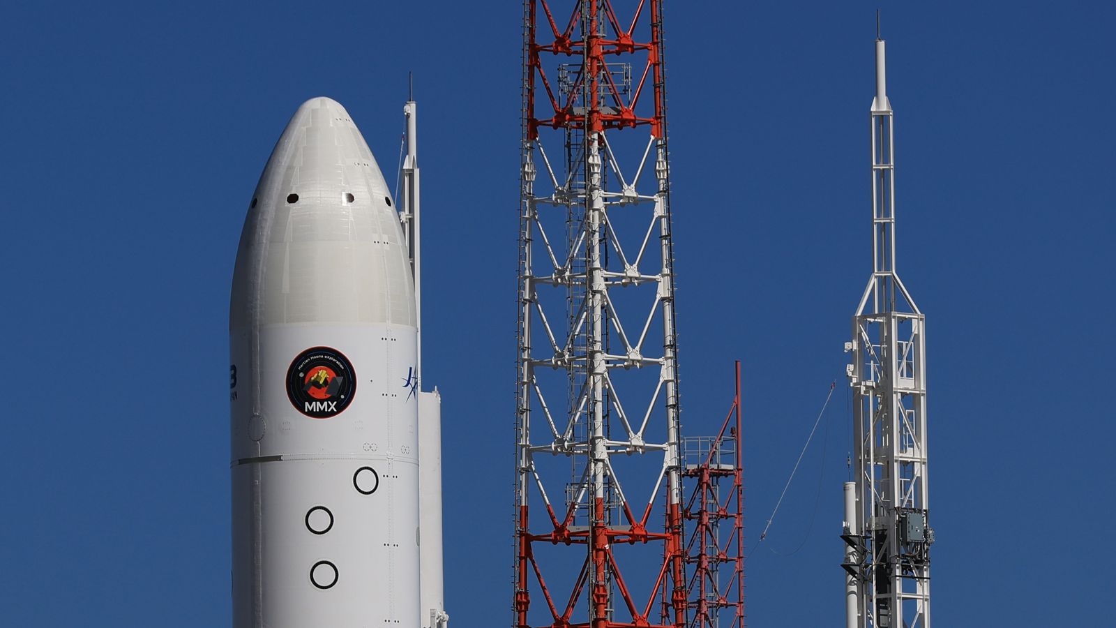 Mars Launch Japan launches rocket to one of the moons orbiting Mars | News UK Video ...