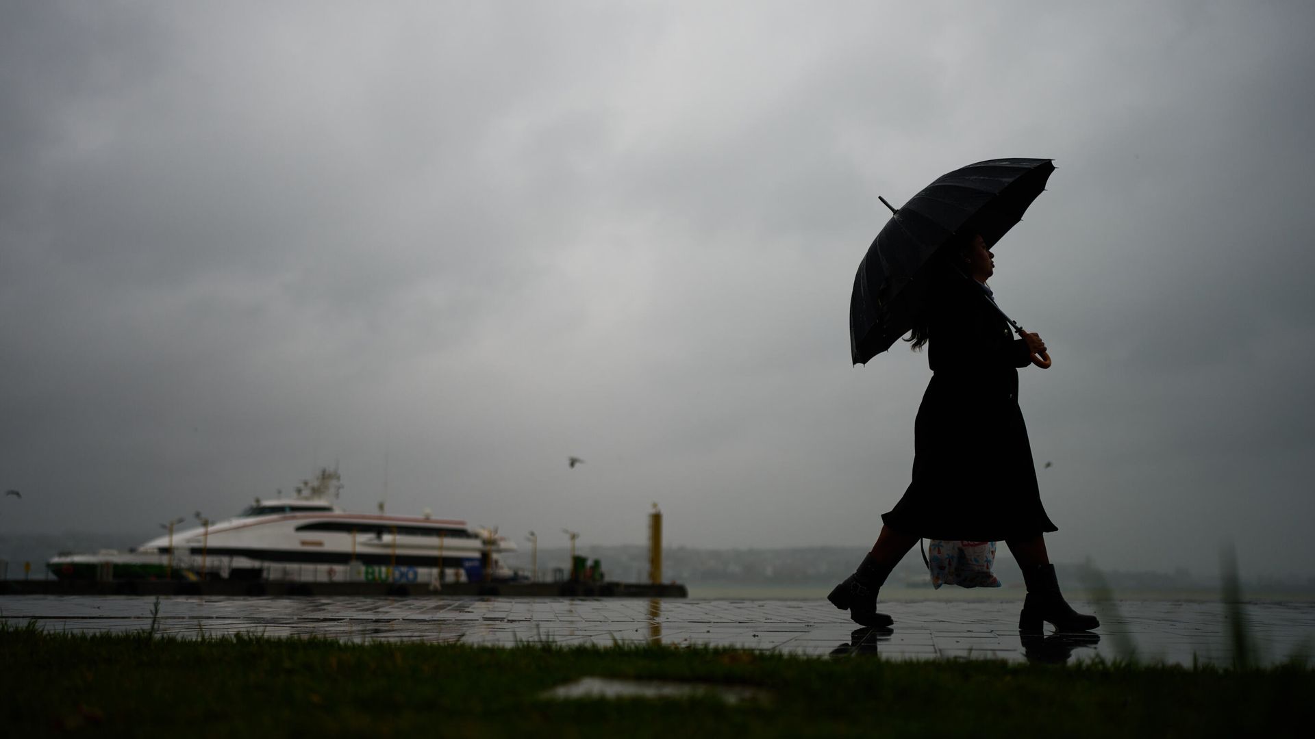 Three dead as heavy rainfall and floods hit Istanbul