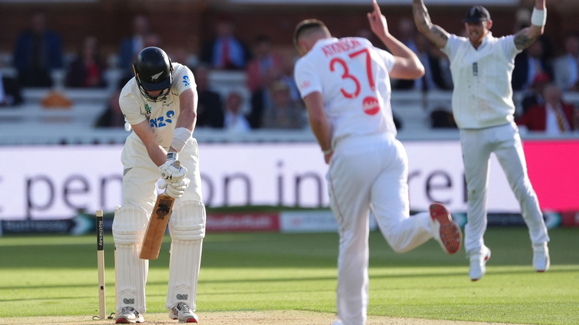 Lord's 'unsatisfactory' pitch dug up by MCC after first demerit point