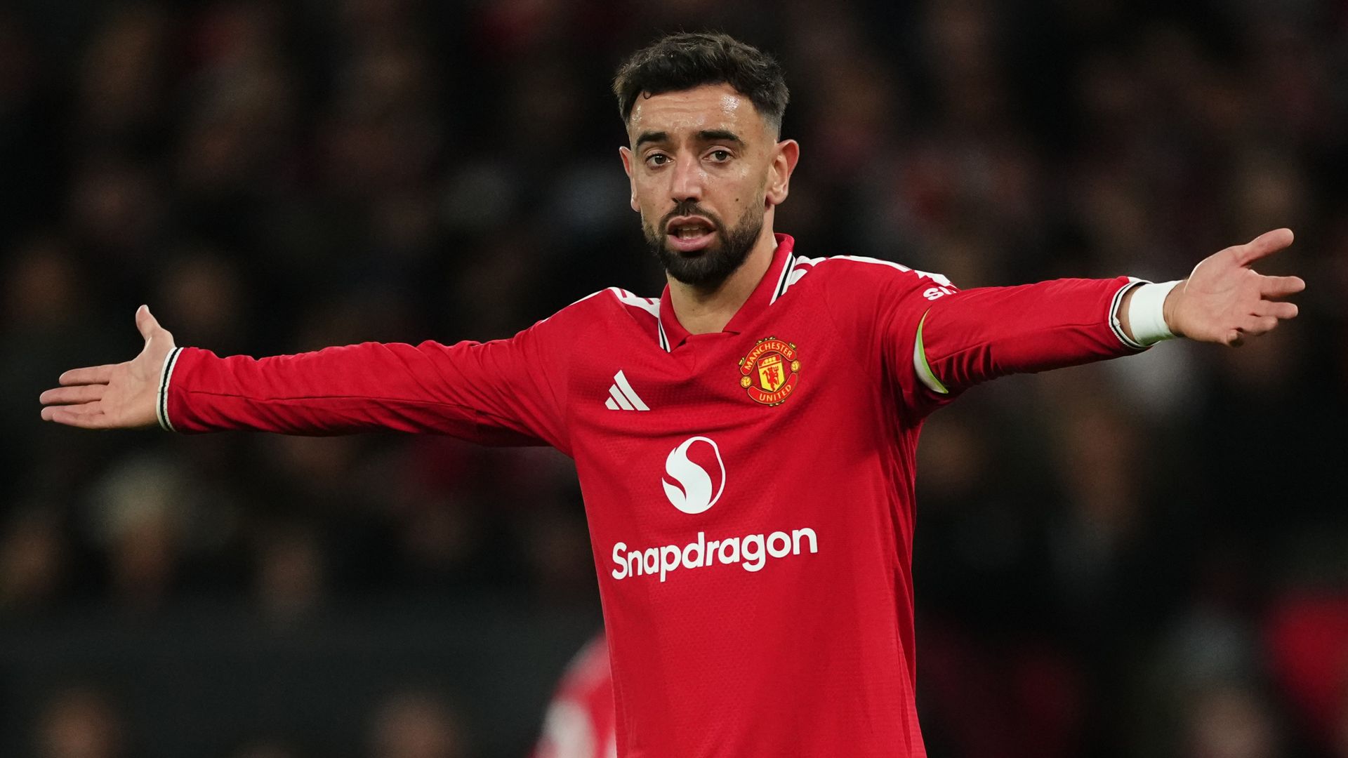 Carrick must share burden of Man Utd's underperformance with his players