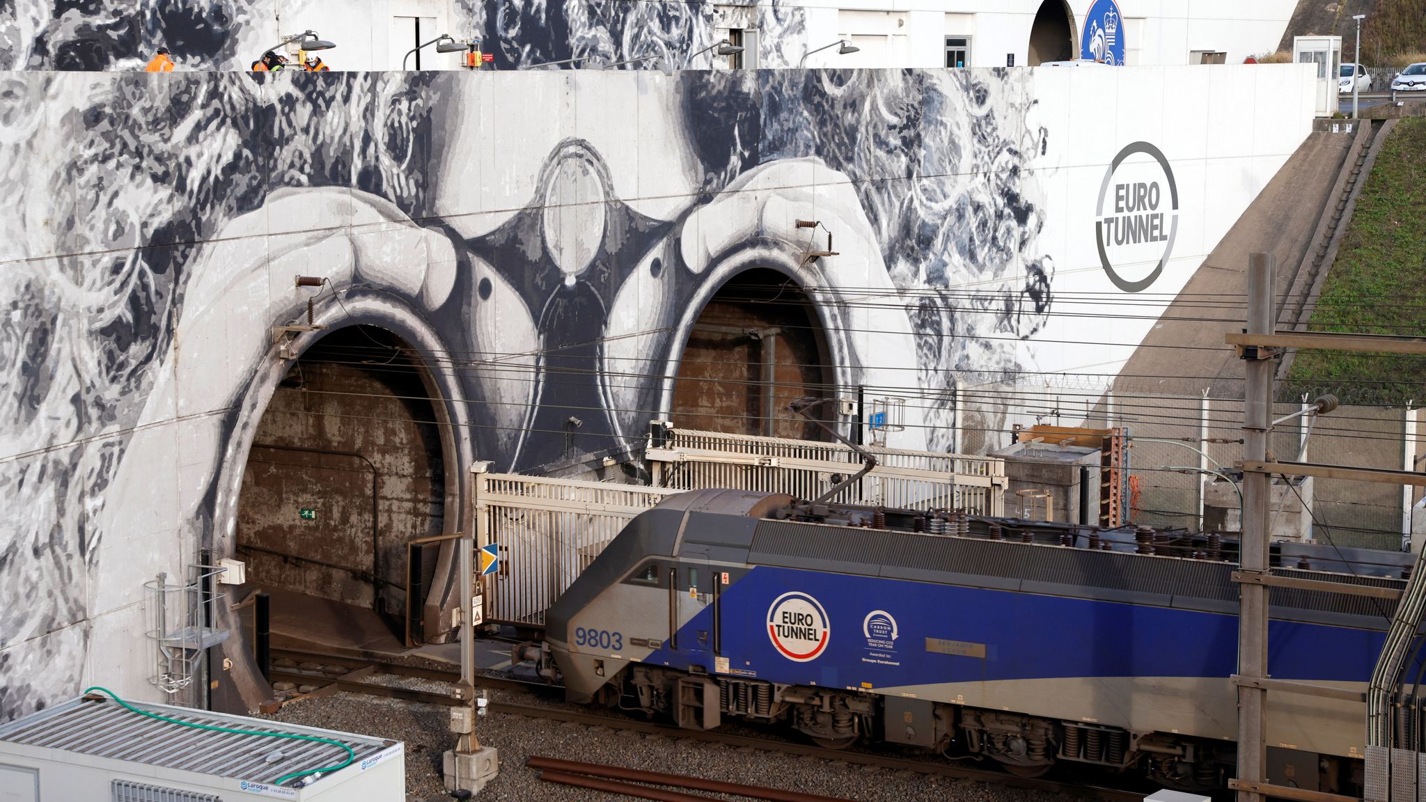 Channel Tunnel latest: 19 injured after collision between bus and train ...