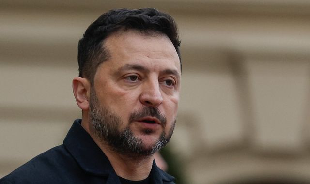 Starlink back to ‘the level Ôüáwe need’ in Ukraine, President Zelenskyy says